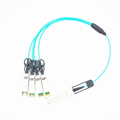 Évasion Cisco QSFP-4X10G-AOC QSFP+ compatible à 4x10G SFP+